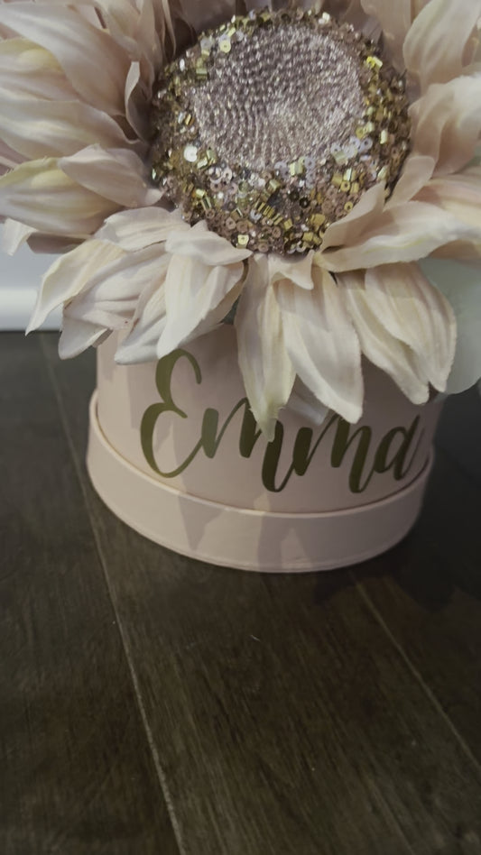 Balloon and flower arrangement - Personalized